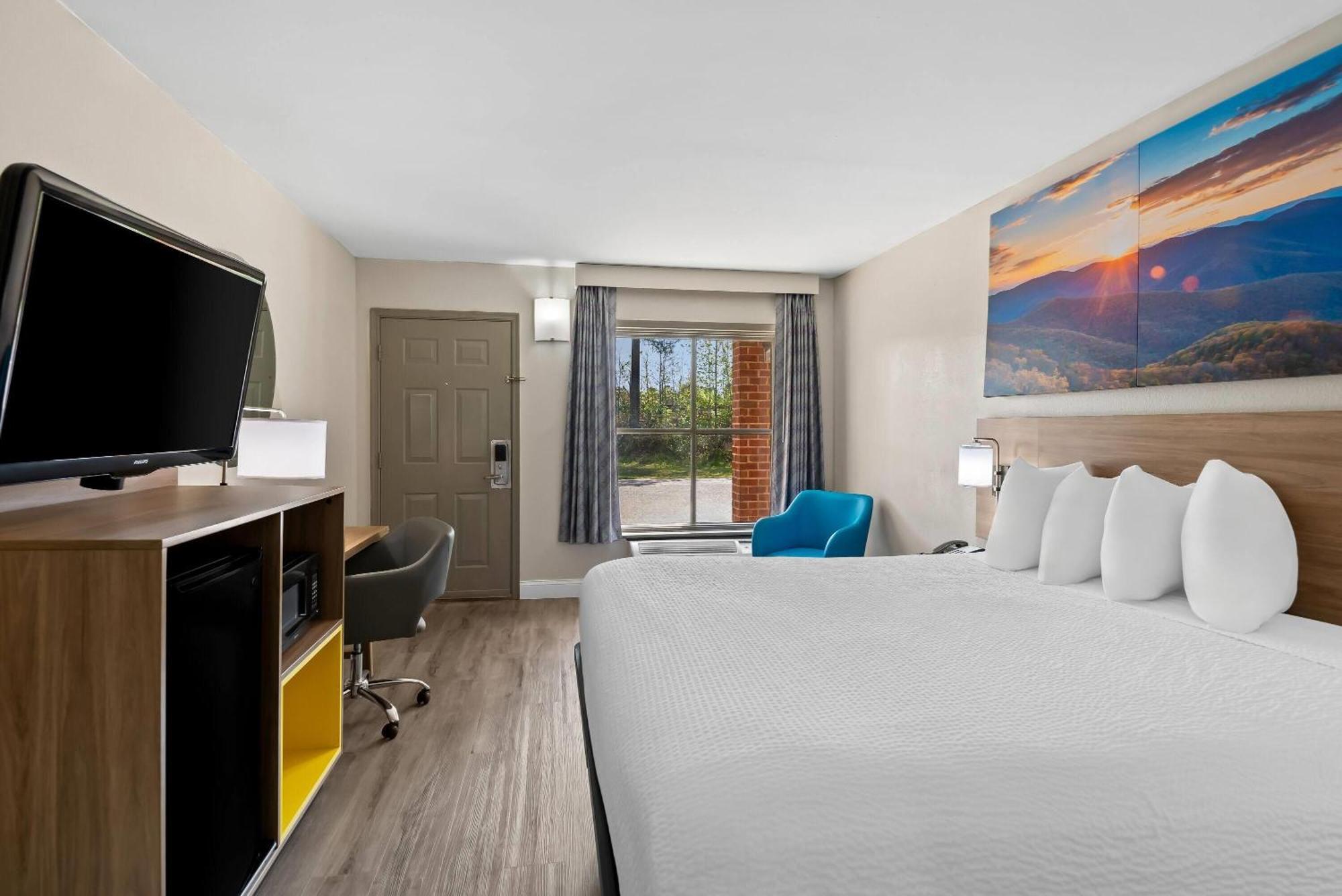 Days Inn By Wyndham Petersburg/South Fort Lee Eksteriør bilde